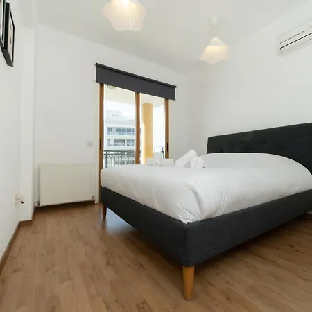 1 Bedroom Flat In Center * Lefkoşa