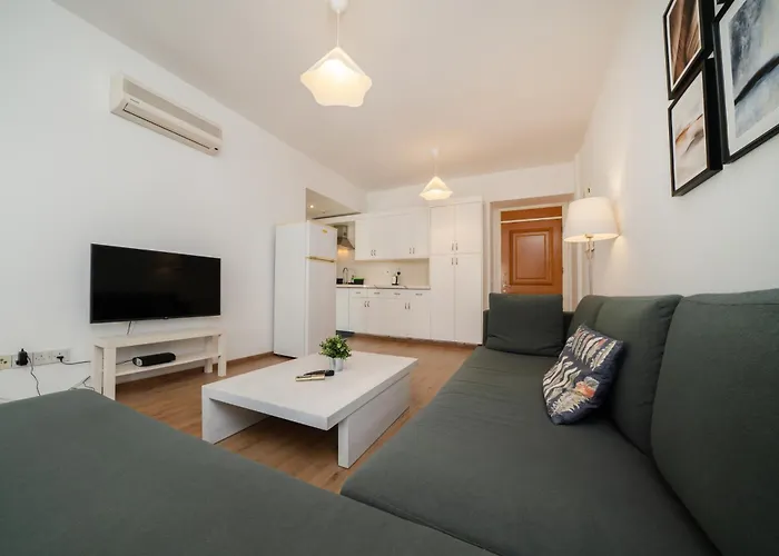 1 Bedroom Flat In Center نيقوسيا